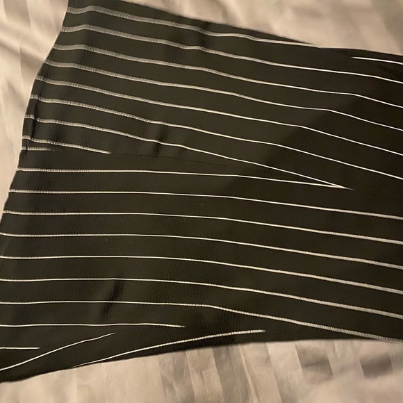 Romper - Picture 3 of 9